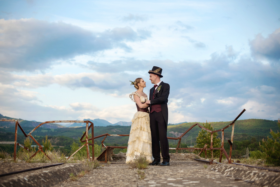 mariage atypique steampunk – justine & benjamin - bylove photographie